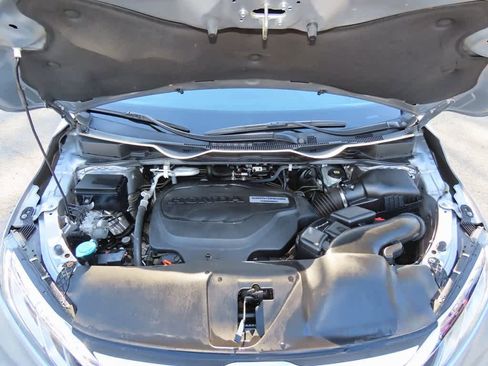 Used 2020 Honda Odyssey EX image 9
