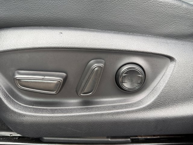 Certified 2020 Toyota Camry SE FWD image 22