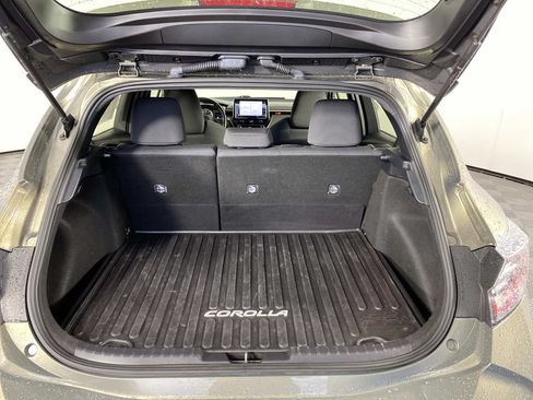 Used 2019 Toyota Corolla SE FWD image 8