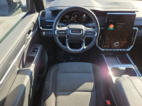 Certified 2025 GMC Acadia Elevation image 11