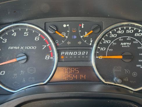 Used 2011 Chevrolet Colorado LT image 25