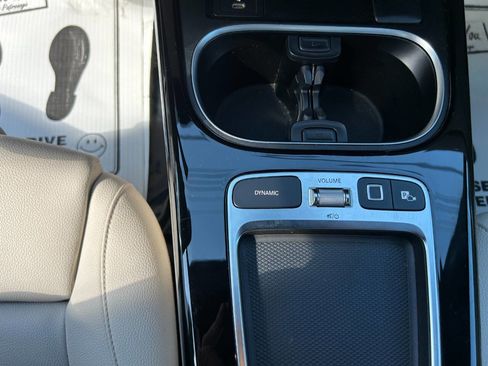 Used 2025 Mercedes-Benz CLA 250 4MATIC w/ Winter Package image 21