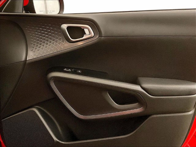 Used 2021 Kia Soul S FWD image 23
