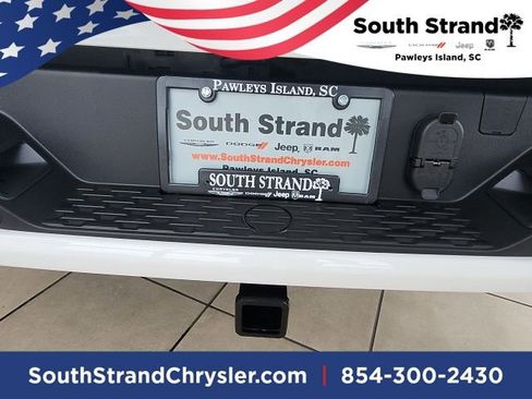 New 2026 RAM 1500 Big Horn AWD/4WD image 9