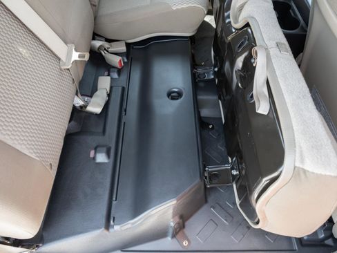 Used 2014 Toyota Tacoma 4x4 Double Cab w/ Convenience Package image 32