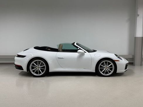 Certified 2024 Porsche 911 Carrera RWD image 7