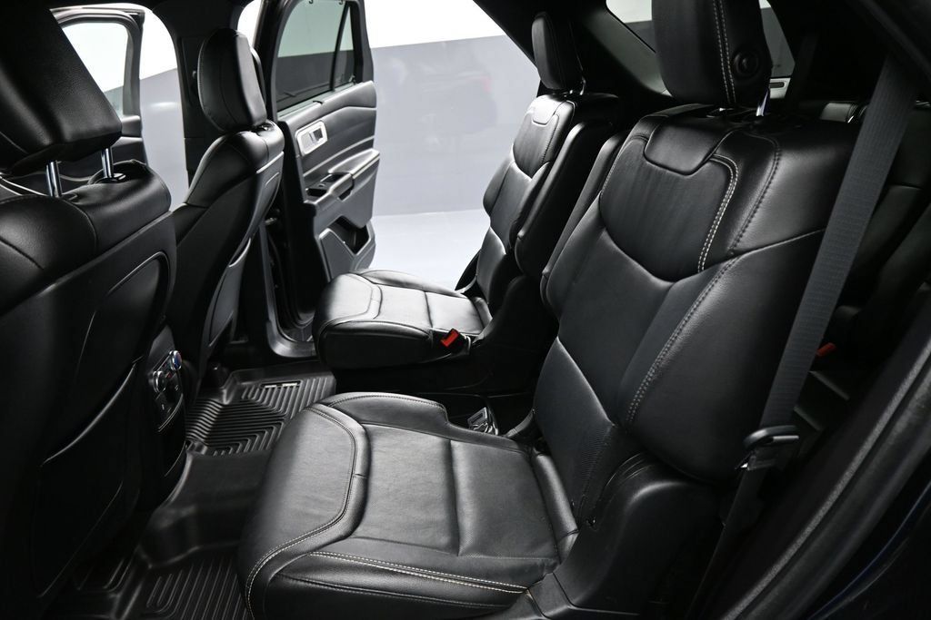 Used 2020 Ford Explorer ST AWD/4WD image 19