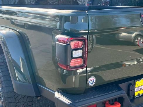 Used 2022 Jeep Gladiator Mojave w/ LED Lighting Group AWD/4WD image 10