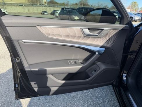 Used 2024 Audi A6 2.0T Premium image 22