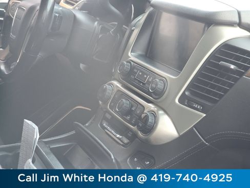 Used 2020 GMC Yukon XL Denali w/ Open Road Package AWD/4WD image 20