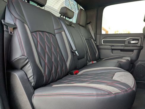 New 2025 RAM 2500 Big Horn AWD/4WD image 37
