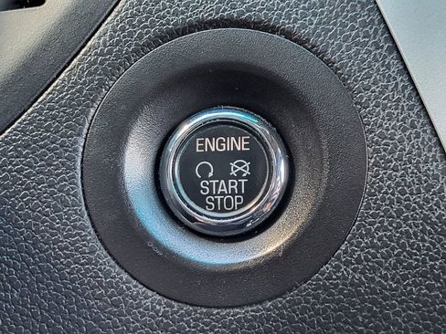 Used 2015 Ford Explorer Limited w/ Equipment Group 301A AWD/4WD image 23