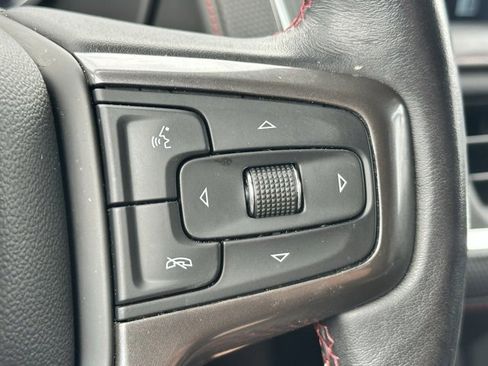 Used 2022 Chevrolet Suburban RST w/ Luxury Package image 18