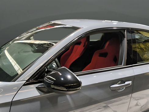 Used 2024 Honda Civic Type R image 11