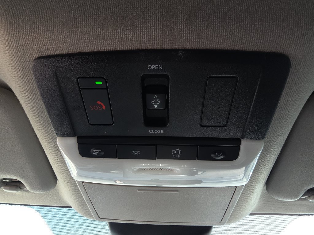 Used 2024 Nissan Sentra SR w/ SR Premium Package FWD image 24