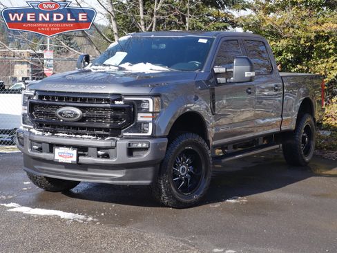 Certified 2022 Ford F250 Lariat w/ Black Appearance Package image 1