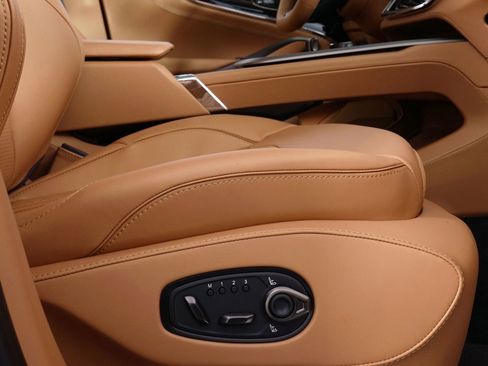 New 2026 Aston Martin DBX 707 AWD/4WD image 16