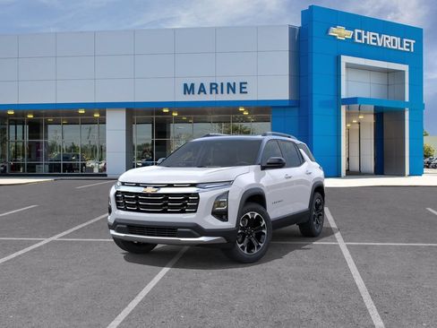 New 2027 Chevrolet Equinox LT w/ Convenience Package II FWD image 8