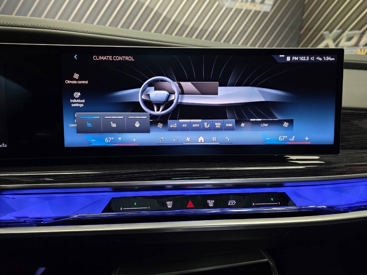 Used 2026 BMW 740i RWD image 36