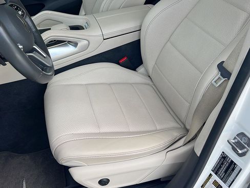 Used 2020 Mercedes-Benz GLE 350 4MATIC image 30