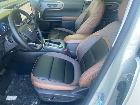 New 2025 Ford Bronco Sport Outer Banks w/ Outer Banks Tech Package+ image 9