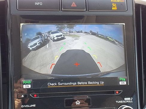 Used 2019 Subaru Ascent Premium AWD/4WD image 19
