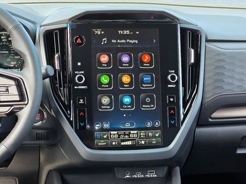 Used 2025 Subaru Forester Touring image 3