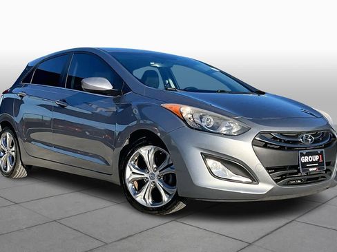 Used 2013 Hyundai Elantra GT w/ Touch & Go Pkg image 2