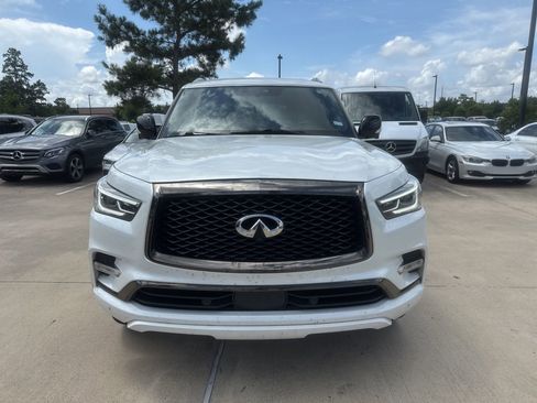 Used 2020 INFINITI QX80 Luxe w/ Edition 30 Package RWD image 2