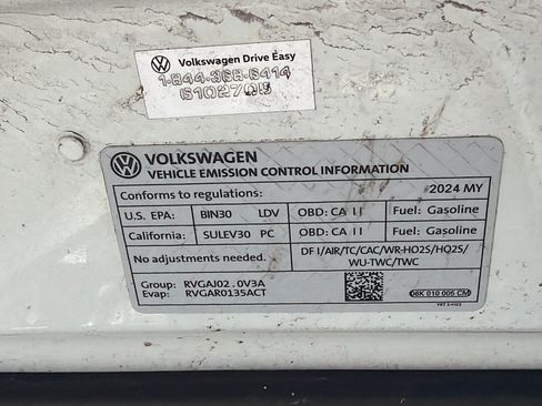 Used 2024 Volkswagen Tiguan S FWD image 18