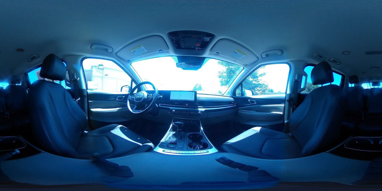 Used 2026 Kia Carnival FWD image 44