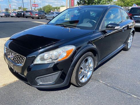 Used 2011 Volvo C30 FWD image 9