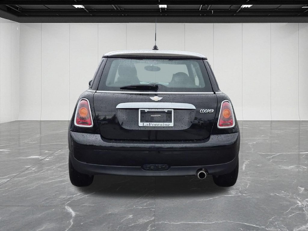 Used 2009 MINI Cooper Hardtop FWD image 4