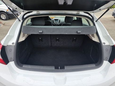 Used 2017 Chevrolet Cruze LT w/ Convenience Package image 18