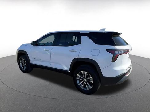 Used 2025 Chevrolet Equinox LT image 10