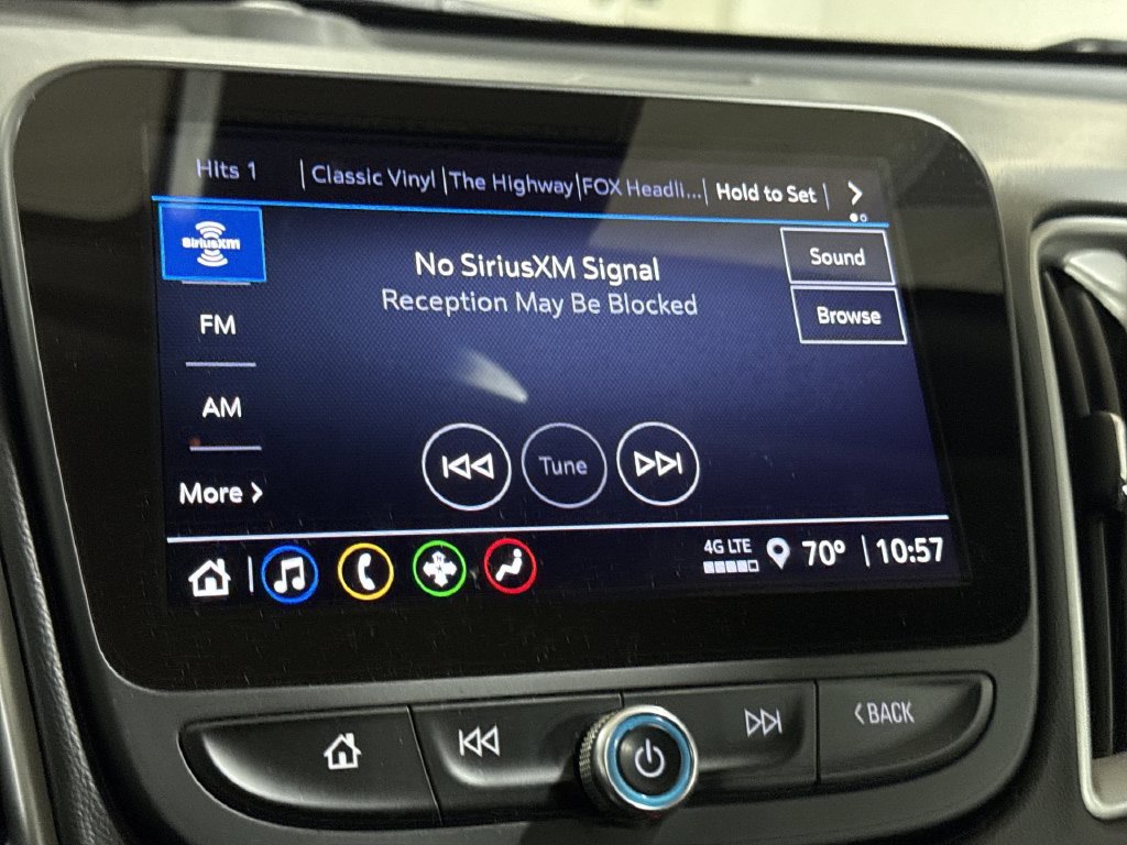 Used 2025 Chevrolet Malibu LT FWD image 14