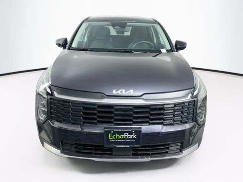 Used 2026 Kia Sportage LX FWD image 2