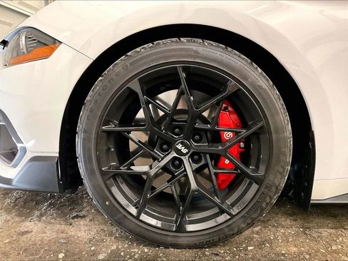 Used 2022 Ford Mustang Mach 1 RWD image 8