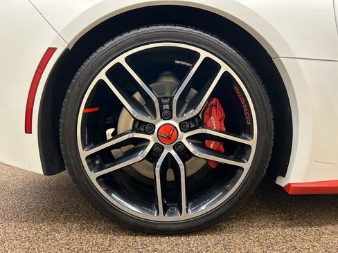 Used 2019 Chevrolet Corvette Stingray Coupe w/ 1LT image 27