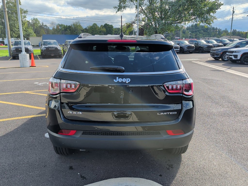 New 2026 Jeep Compass Limited AWD/4WD image 8