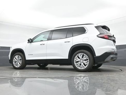 Used 2024 GMC Acadia Elevation FWD image 15