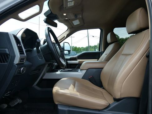 Used 2022 Ford F250 Lariat w/ Lariat Ultimate Package AWD/4WD image 22