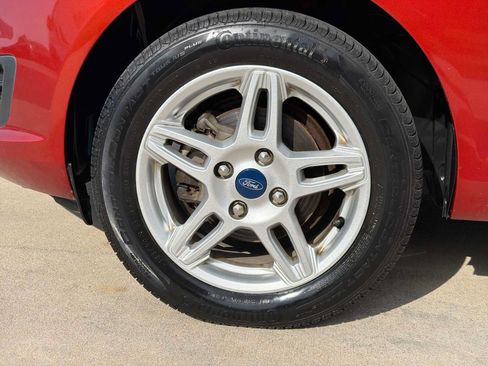 Used 2019 Ford Fiesta SE w/ Cold Weather Package FWD image 10