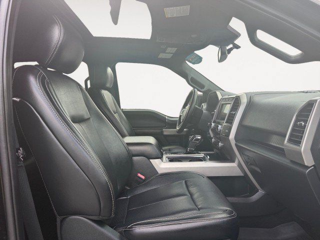 Used 2019 Ford F150 Lariat w/ Equipment Group 502A Luxury AWD/4WD image 12