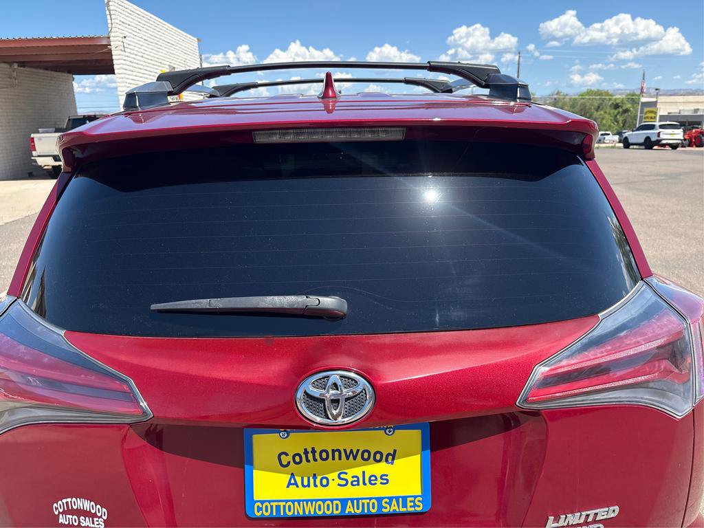 Used 2018 Toyota RAV4 Limited AWD/4WD image 31