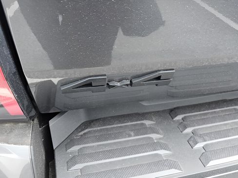 New 2025 Toyota Tundra Platinum AWD/4WD image 5