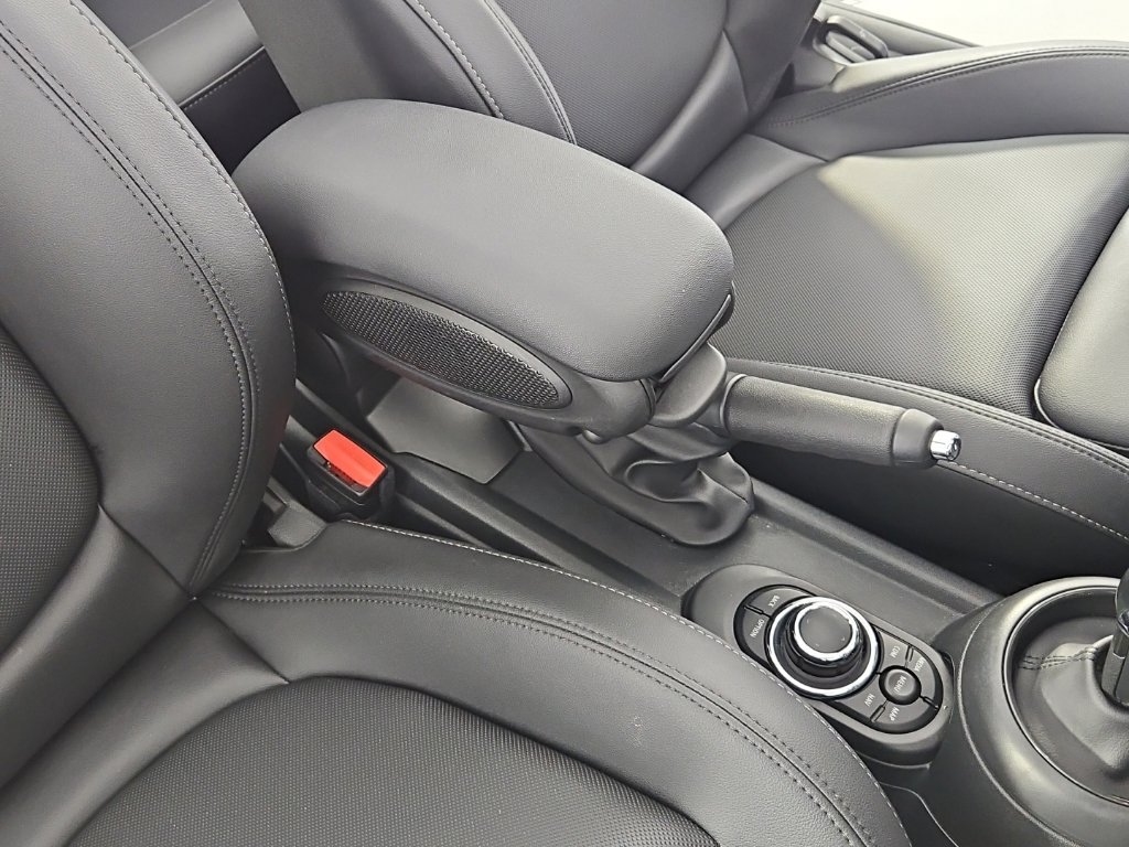 Used 2024 MINI Cooper S FWD image 21