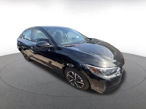 Used 2025 Nissan Sentra SV image 2