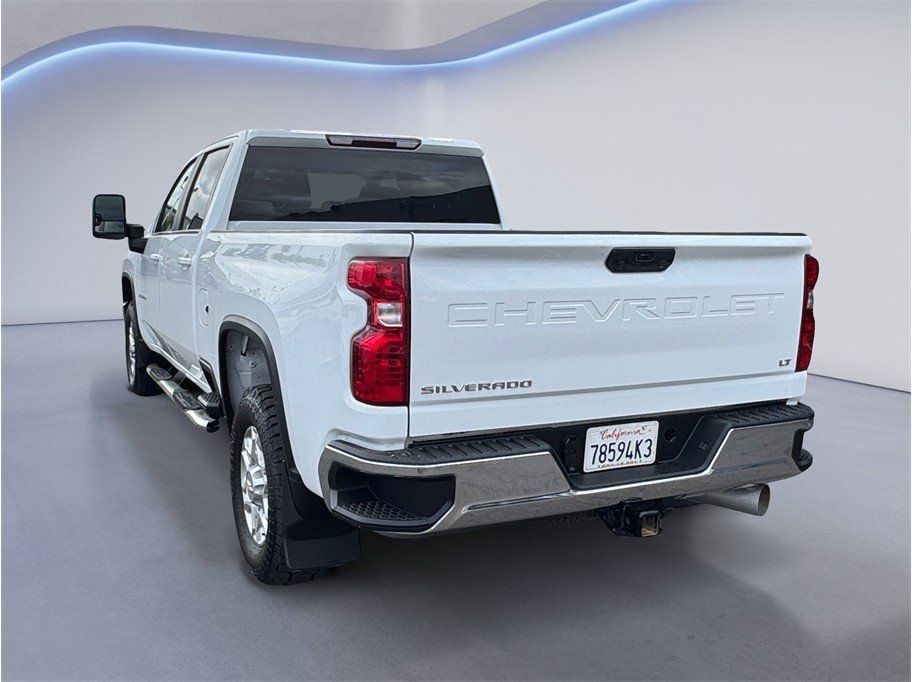 Used 2023 Chevrolet Silverado 2500 LT AWD/4WD image 4