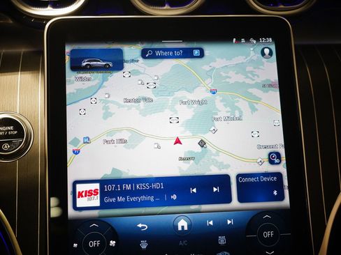 Certified 2025 Mercedes-Benz GLC 300 4MATIC image 21